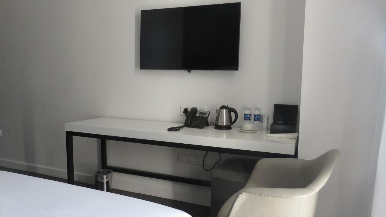 The Urban Hotel Lusaka Kültér fotó