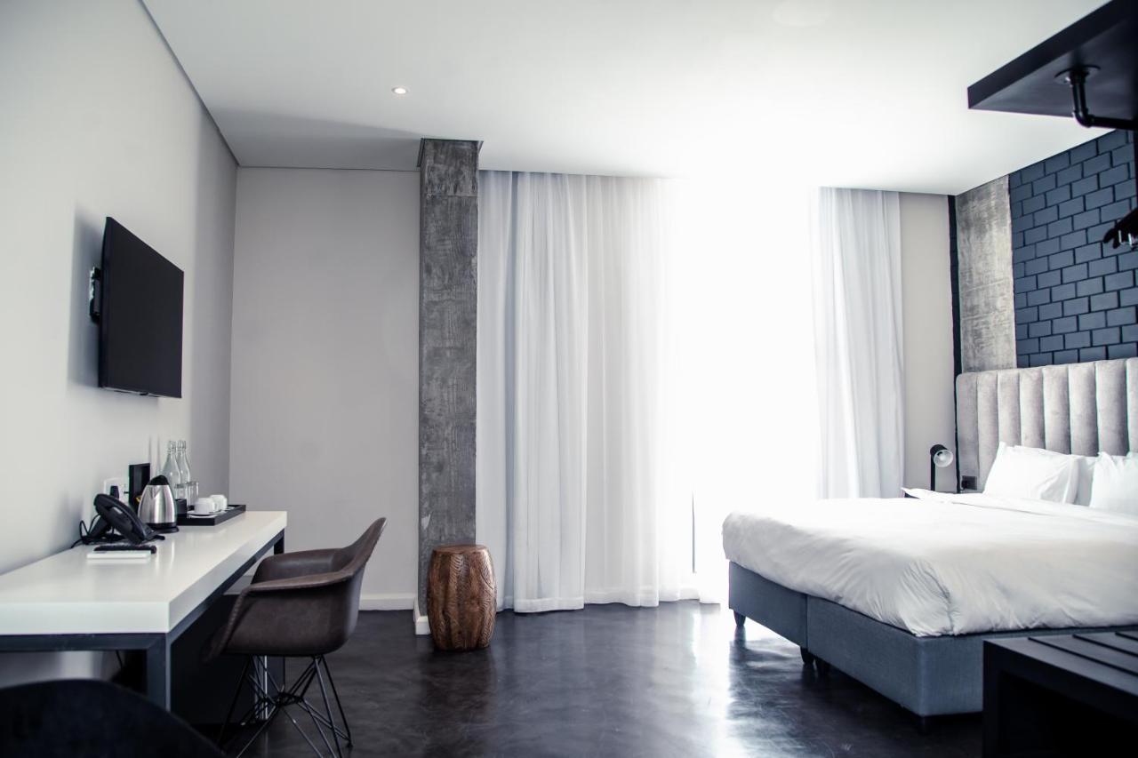 The Urban Hotel Lusaka Kültér fotó