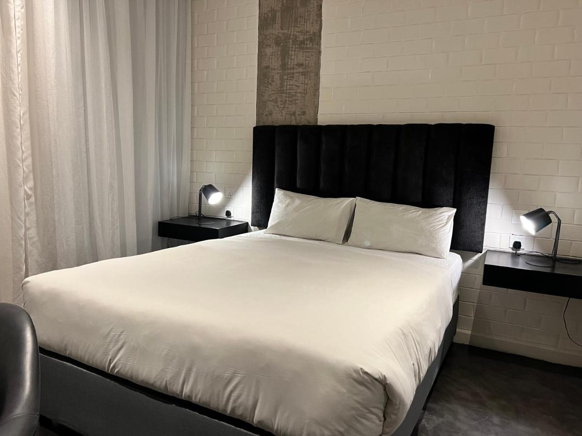 The Urban Hotel Lusaka Kültér fotó
