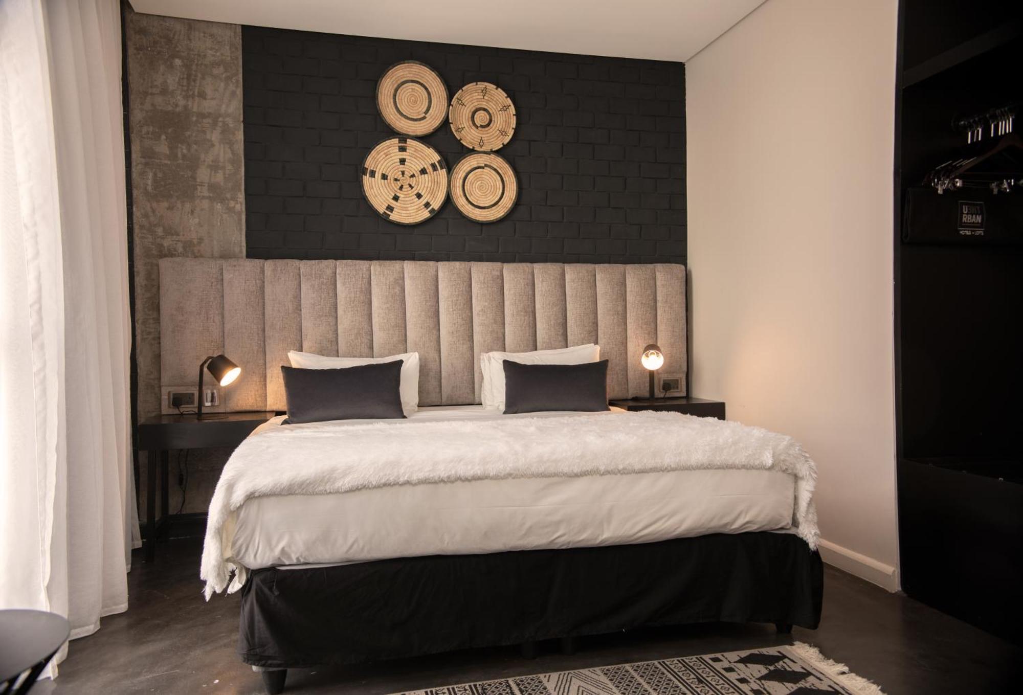 The Urban Hotel Lusaka Kültér fotó